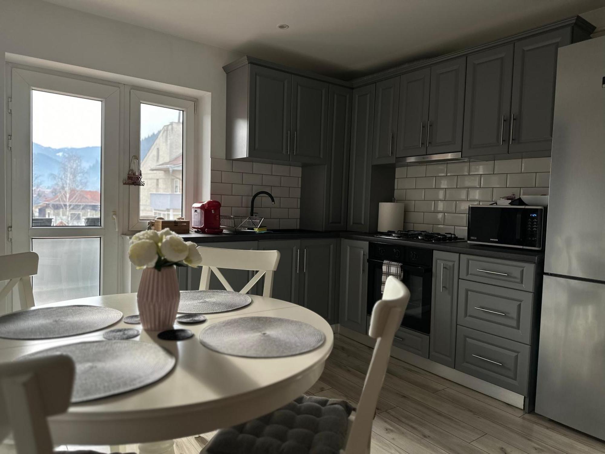 Bucovina View Apartment Câmpulung Moldovenesc Exteriör bild
